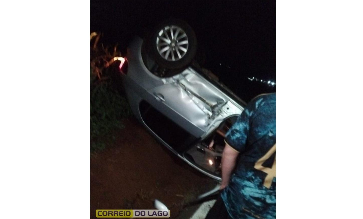 Capotamento mobiliza equipes de resgate em Santa Helena