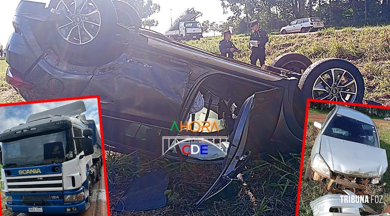 Colisão tripla seguido de capotamento deixa quatro pessoas com ferimentos leves em em Santa Fé, no Paraguai
