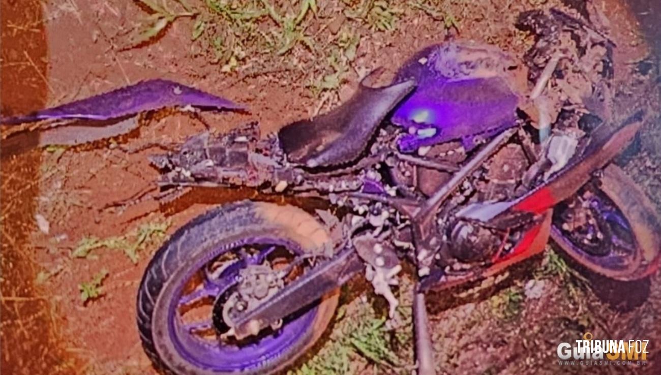 Motociclista morre após colidir contra um poste na PR-488 em Santa Helena
