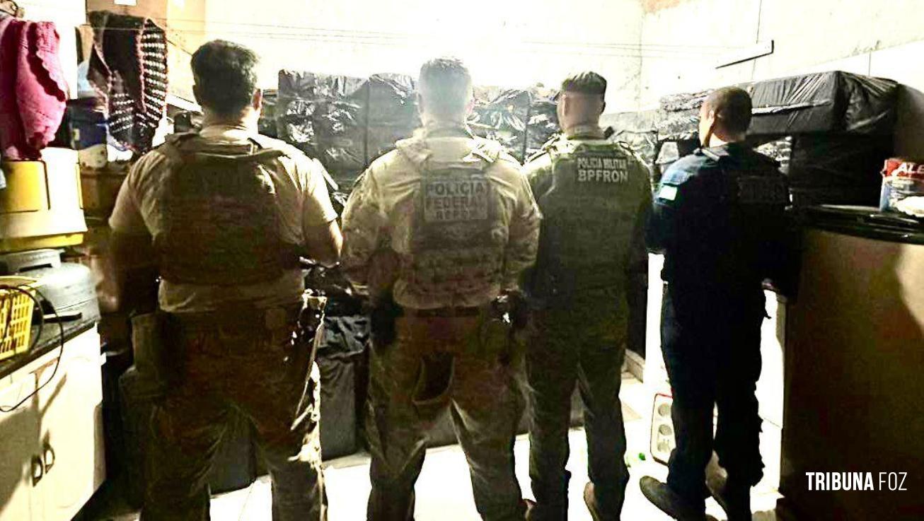 PF, PM, PC e Marinha apreendem 50 mil maços de cigarro paraguaio em Foz do Iguaçu