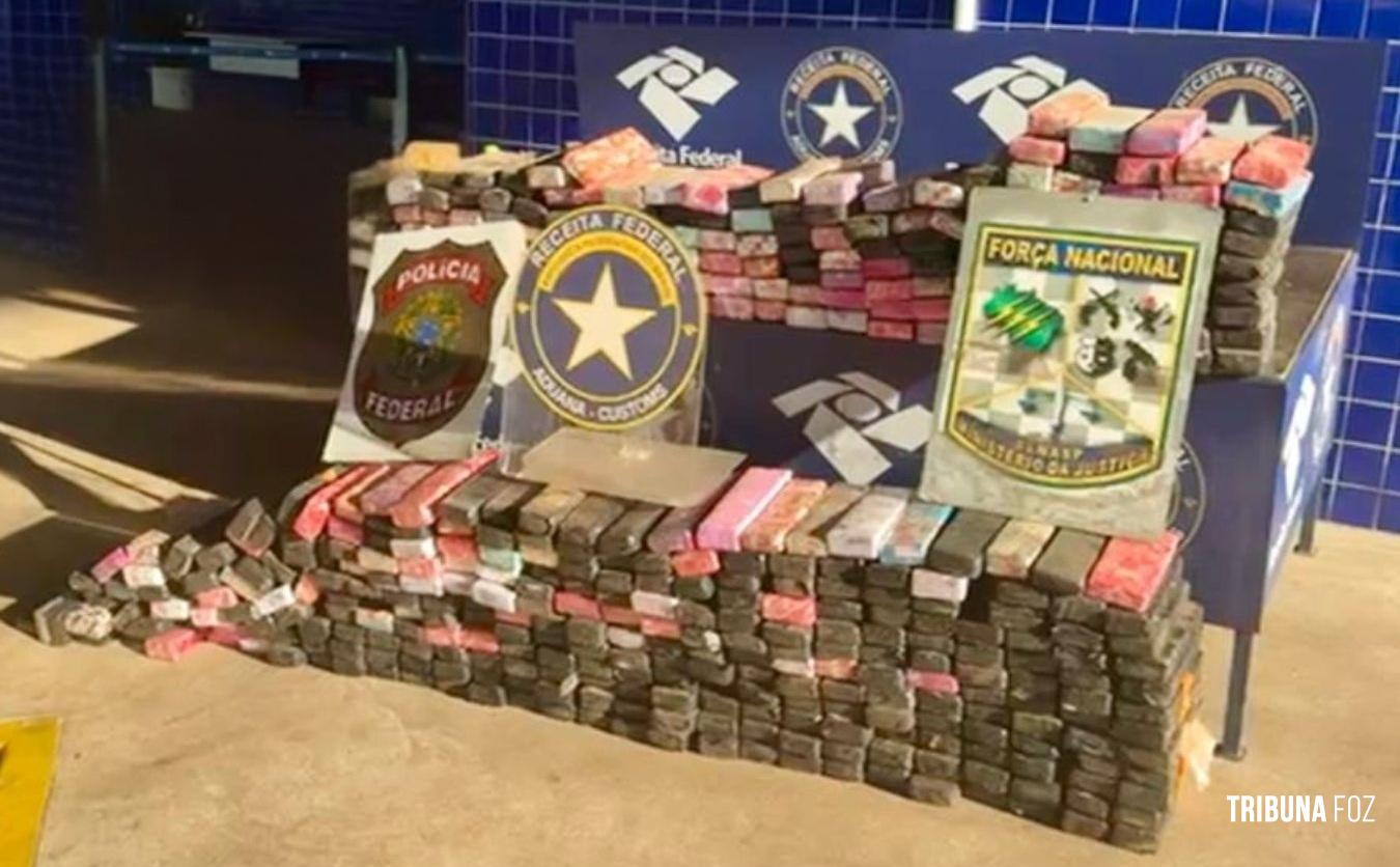 Paraguaio tenta fugir a pé na Ponte da Amizade e é preso com 269,5 Kg de maconha em caminhonete