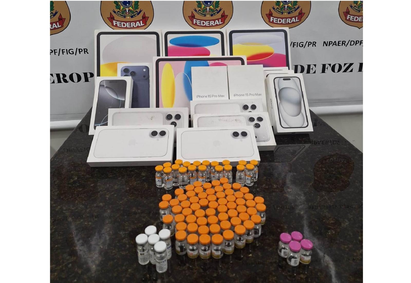 Policia Federal apreende bagagens com medicamentos contrabandeados no Aeroporto Internacional de Foz do Iguaçu