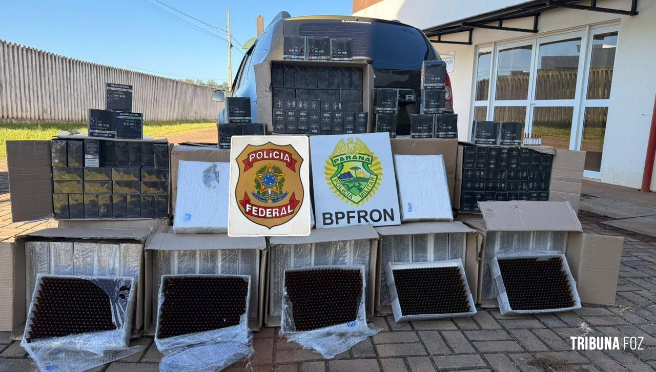 BPFRON aprende veículo carregado em Santo Antônio do Sudoeste 