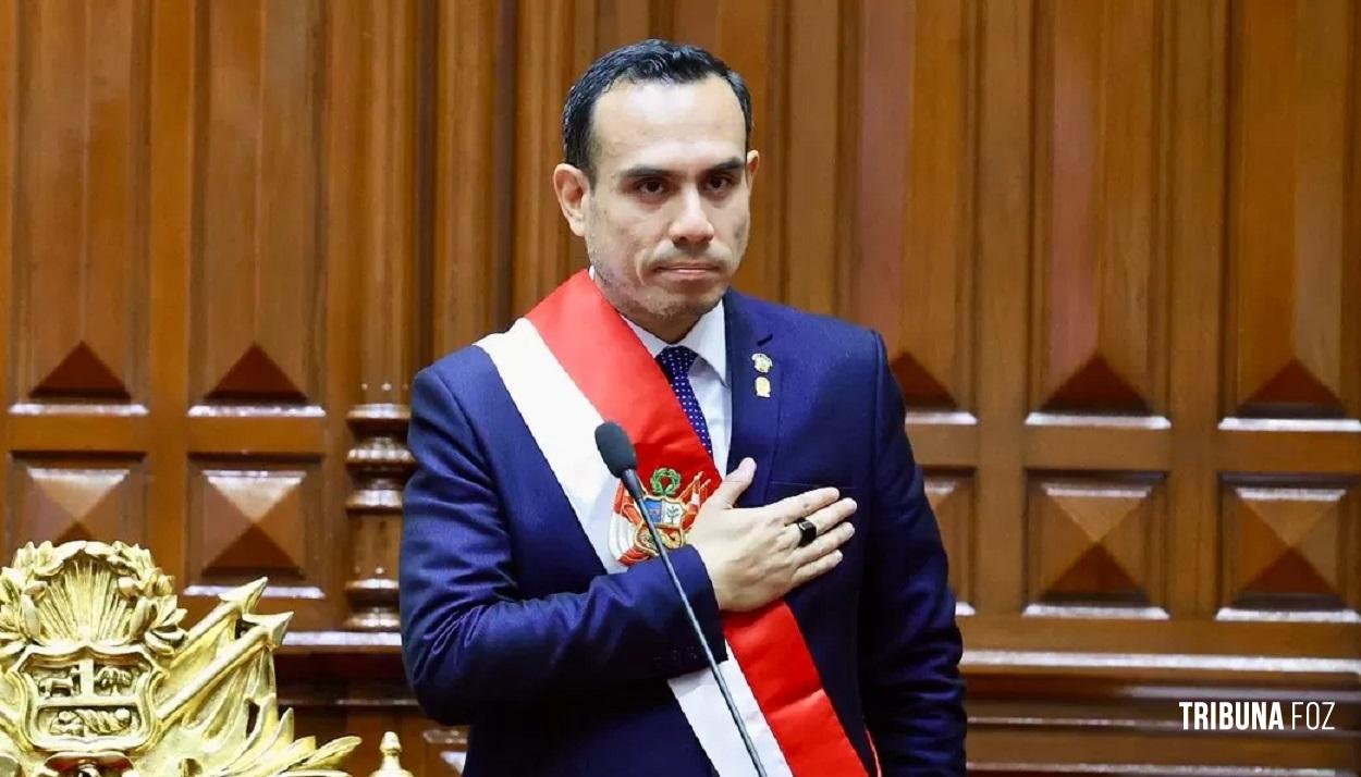 Congresso do Peru destitui presidente José Jerí