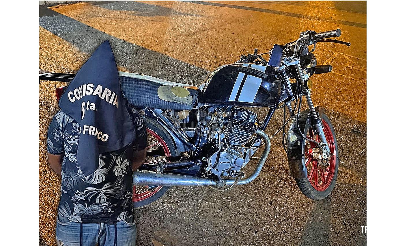 Jovem é esfaqueado após ataque sangrento em posto de gasolina em Presidente Franco, no Paraguai