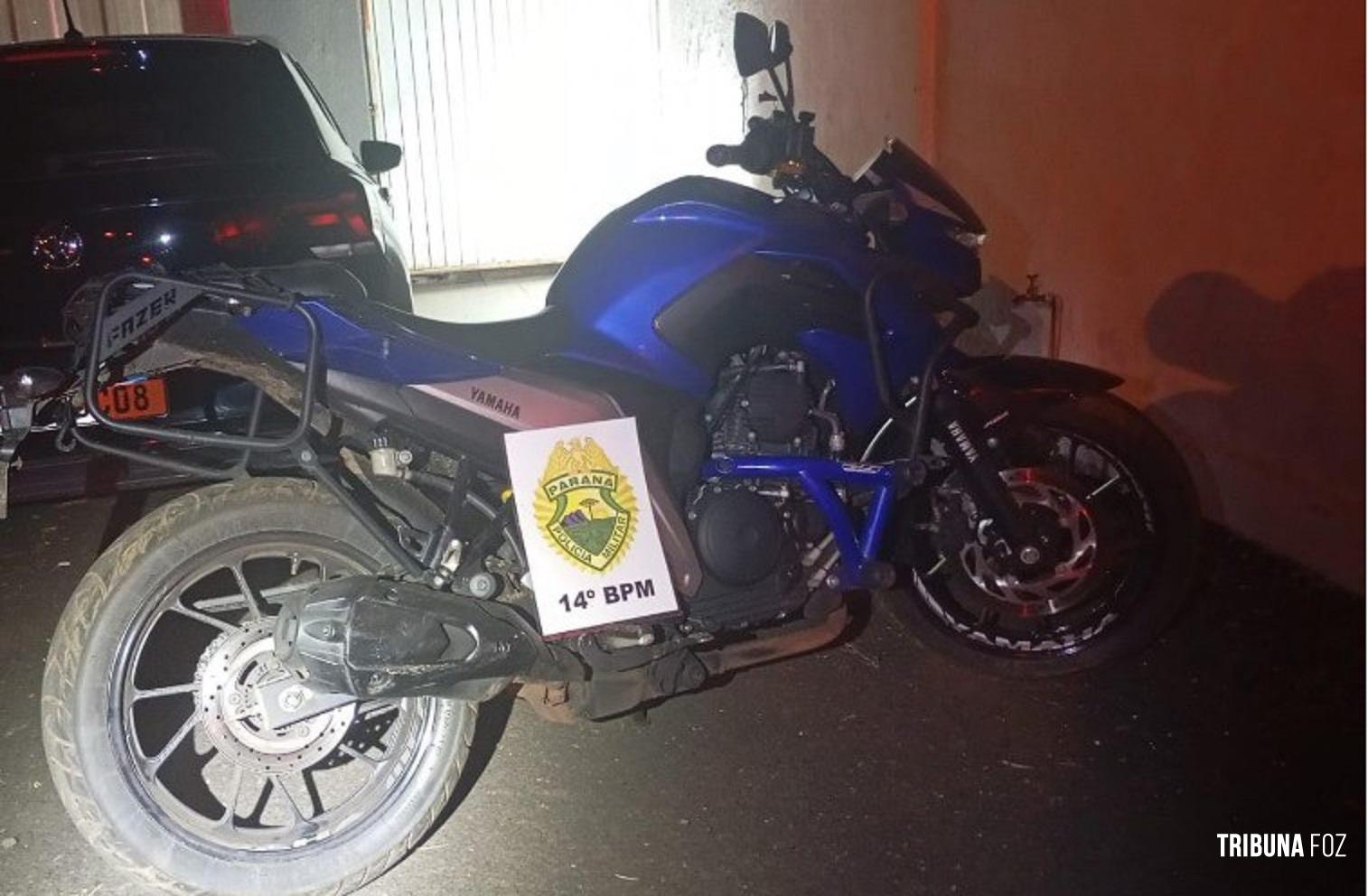Militares da ROCAM recuperam motocicleta roubada em Foz do Iguaçu