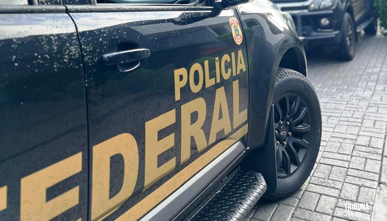 PF e Polícia Civil prendem dois foragidos em Foz do Iguaçu após troca de informações de inteligência