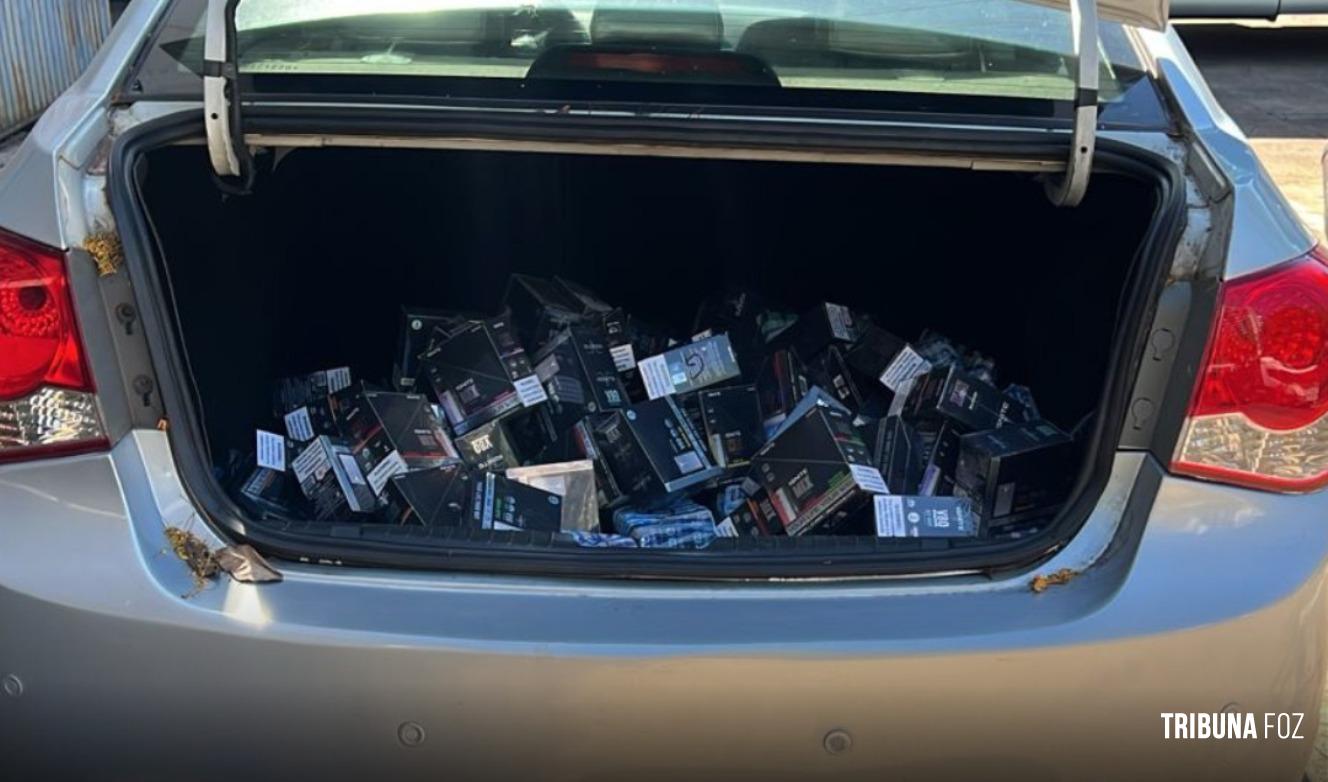 PF, PM e Receita Federal apreendem veículo com cerca de 600 cigarros eletrônicos em Foz do Iguaçu