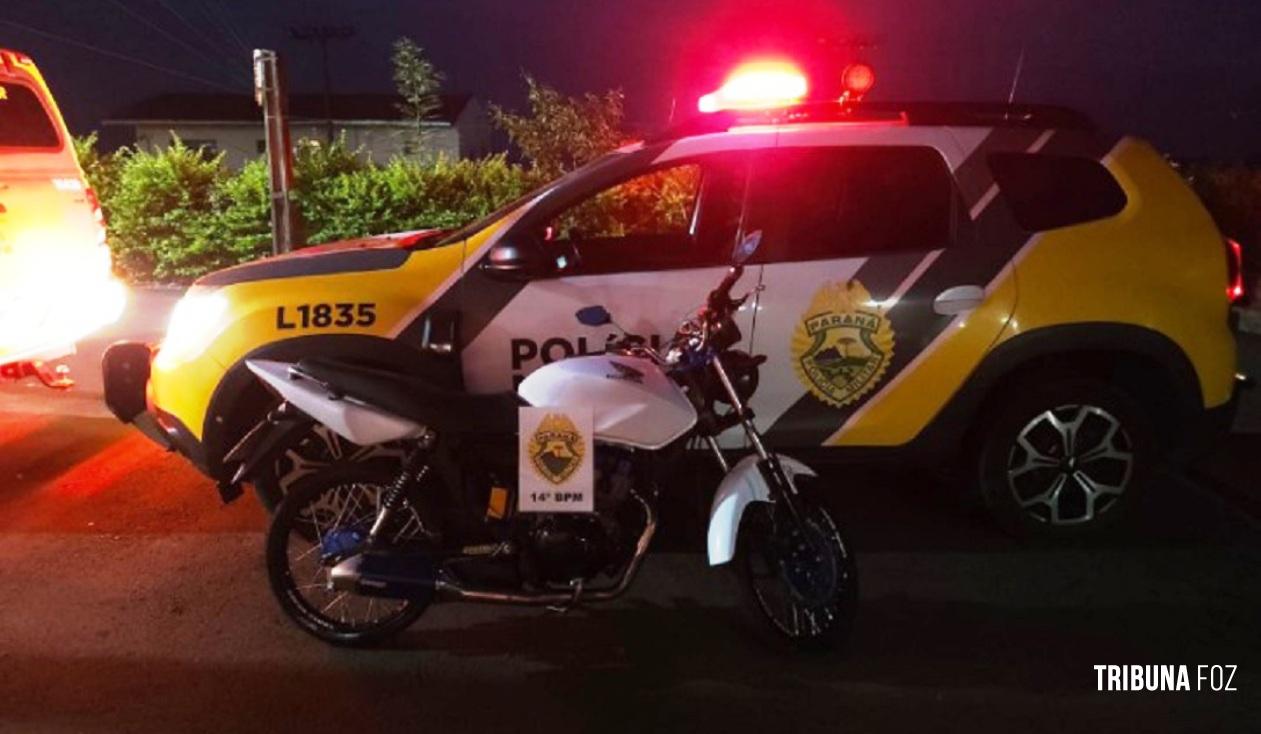 PM realiza abordagem e remove motocicleta irregular no centro de Missal