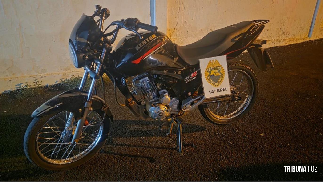 PM recupera motocicleta furtada e prende suspeito por receptação no bairro Três Lagoas, em Foz do Iguaçu