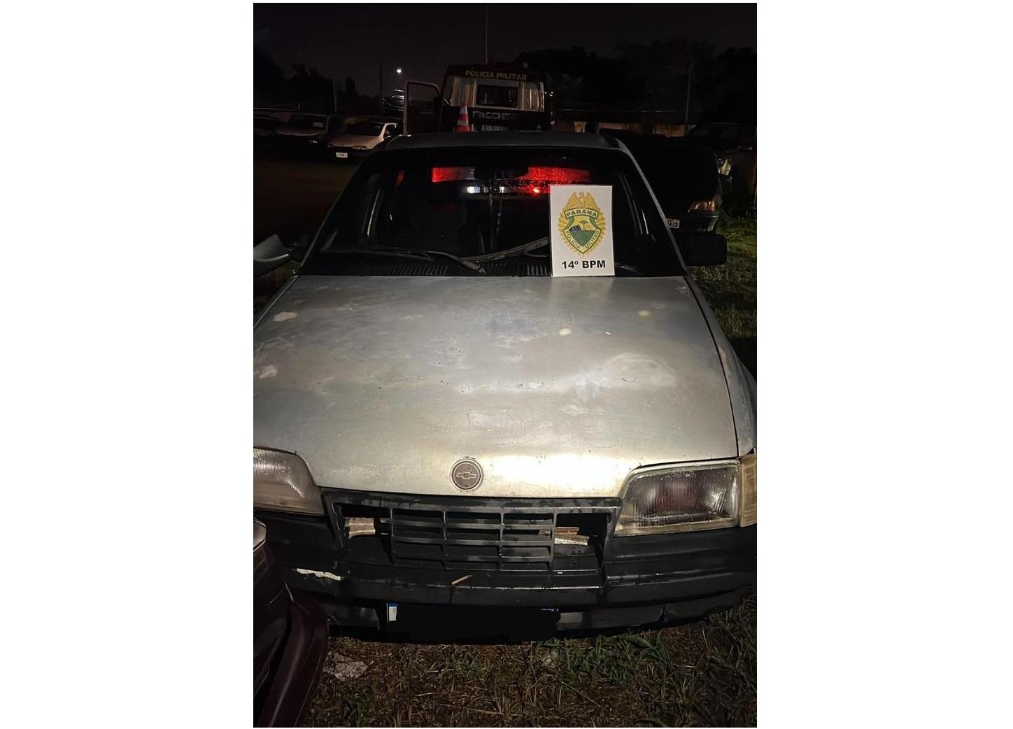 PM recupera veículo com alerta de furto/roubo no Jardim Guarapuava em Foz do Iguaçu