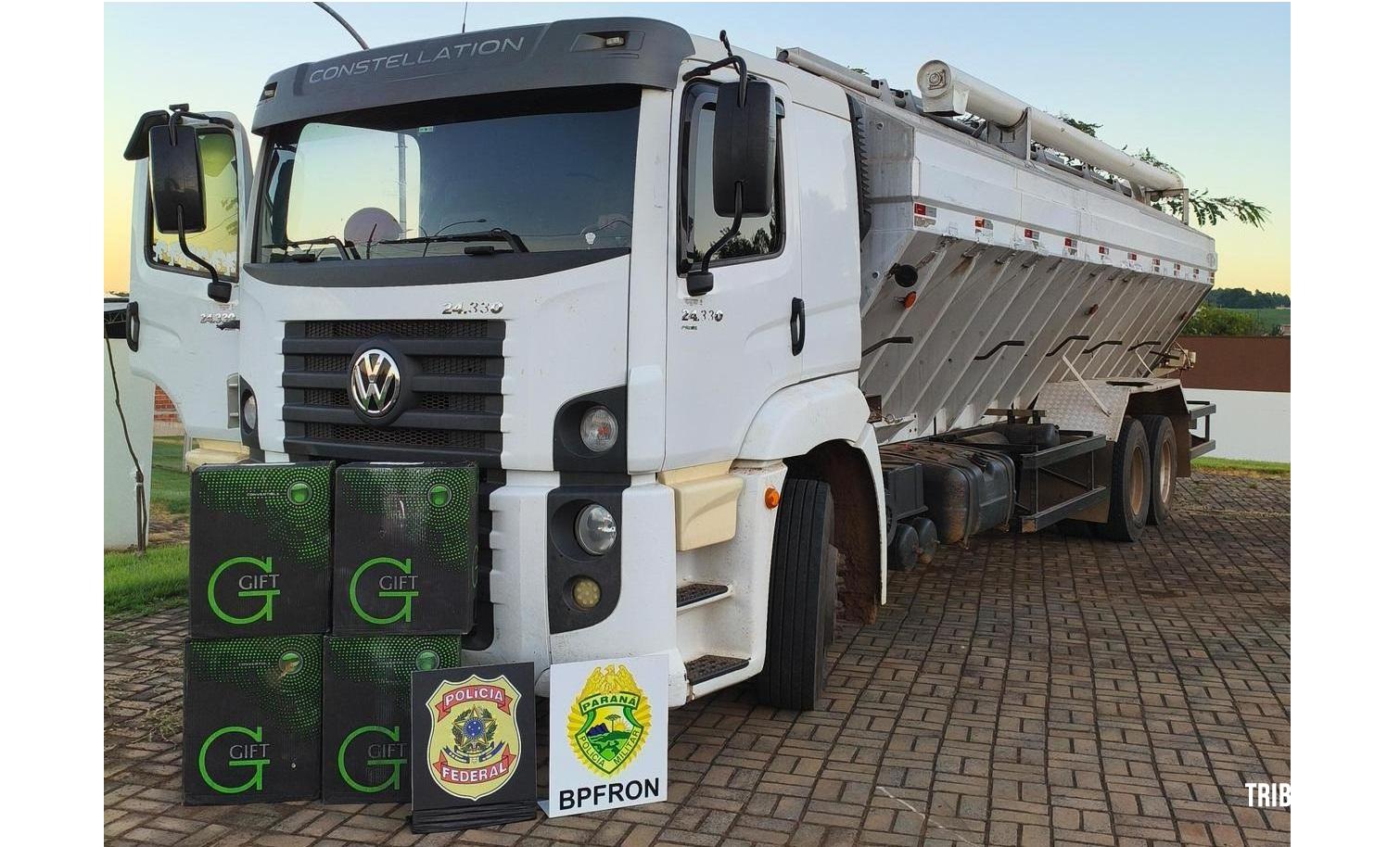 BPFRON apreende caminhão carregado com cigarros contrabandeados em Santo Antônio do Sudoeste 