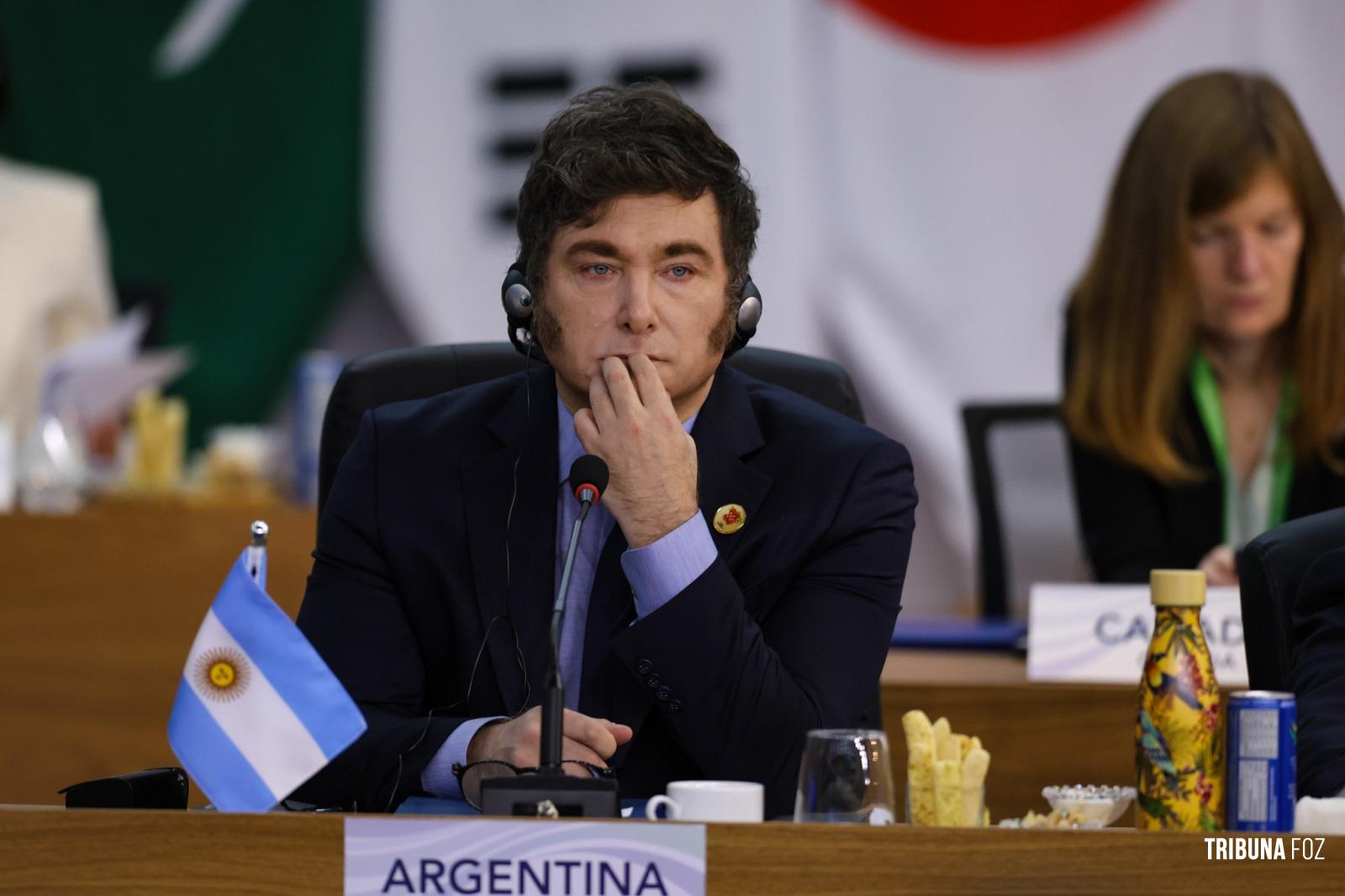 Juiz suspende parte da reforma trabalhista de Milei na Argentina