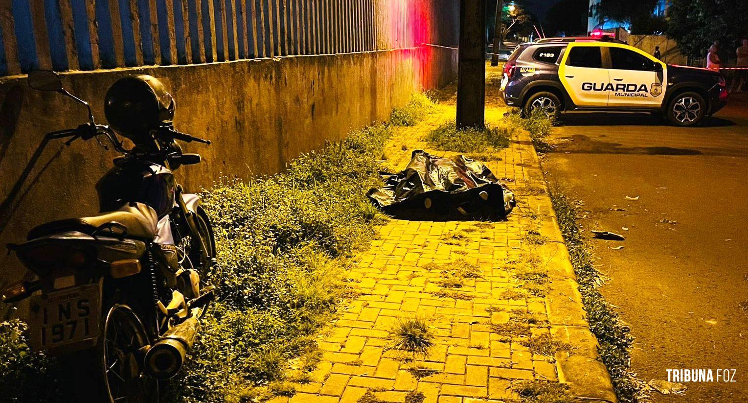 Motociclista morre após bater em poste no Jardim Bela Vista