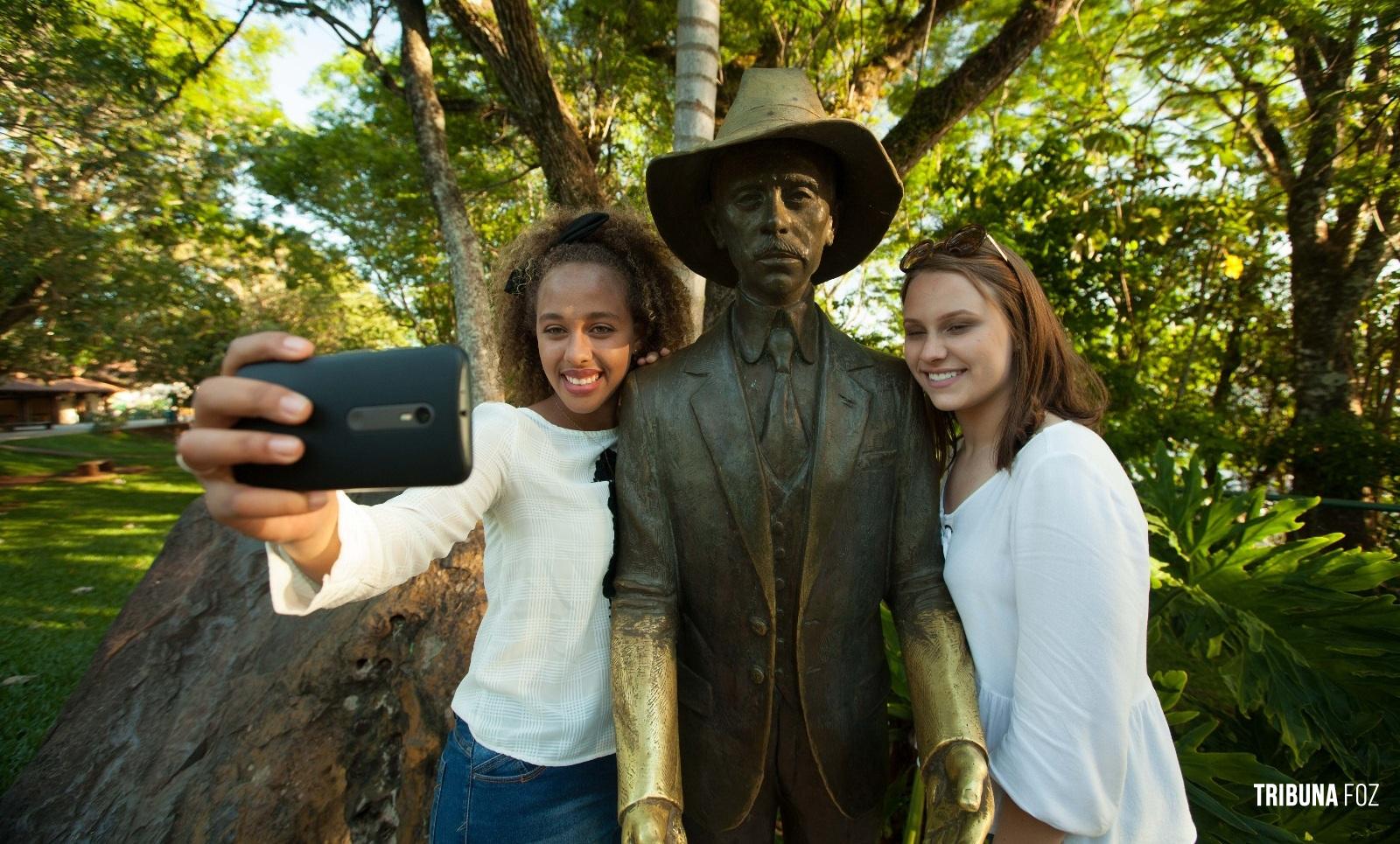 Parque Nacional do Iguaçu celebra 110 anos da visita de Santos Dumont com exposição neste sábado 