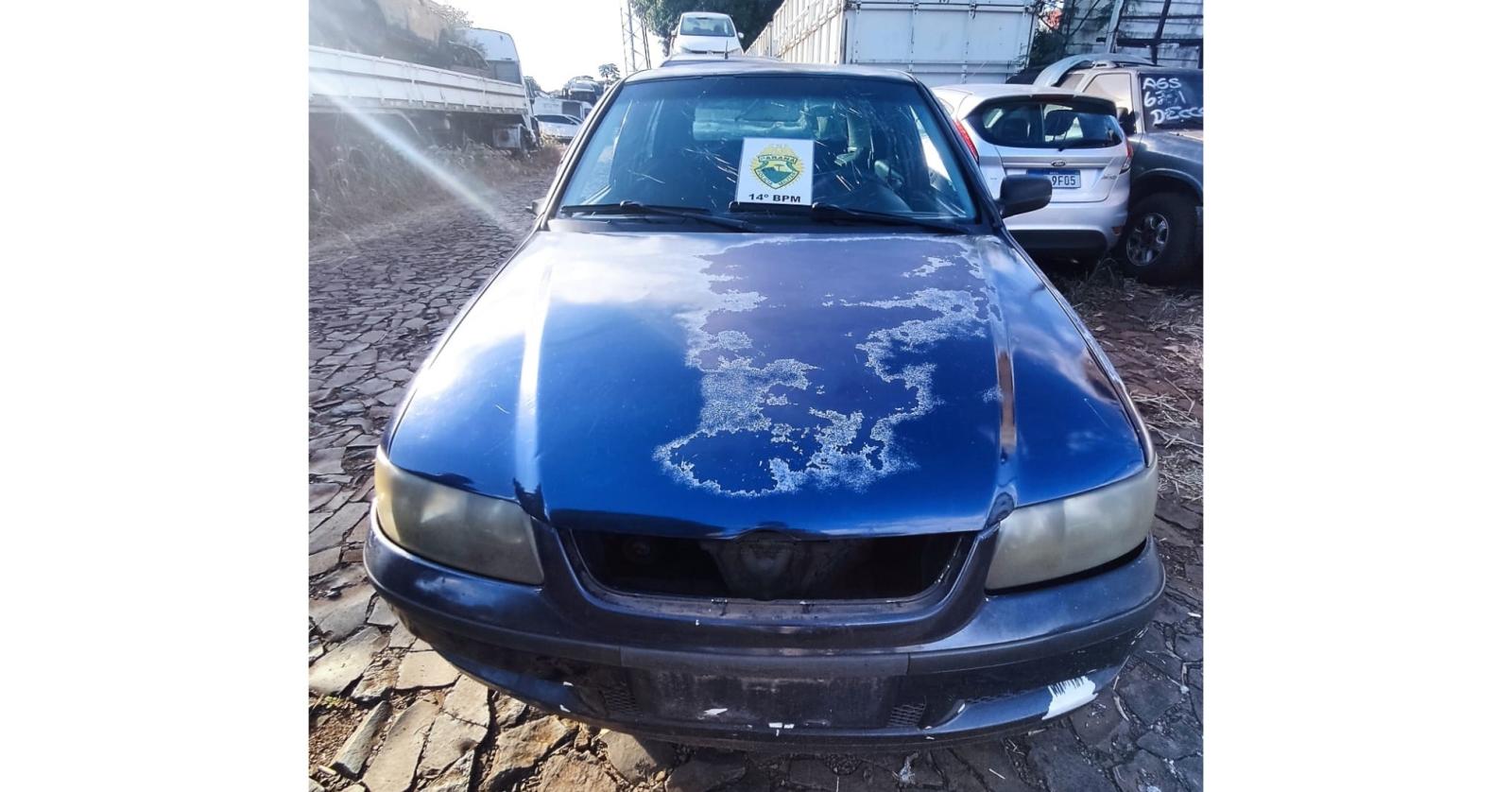 PM recupera veículo com registro de furto no bairro Três Fronteiras, em Foz do Iguaçu