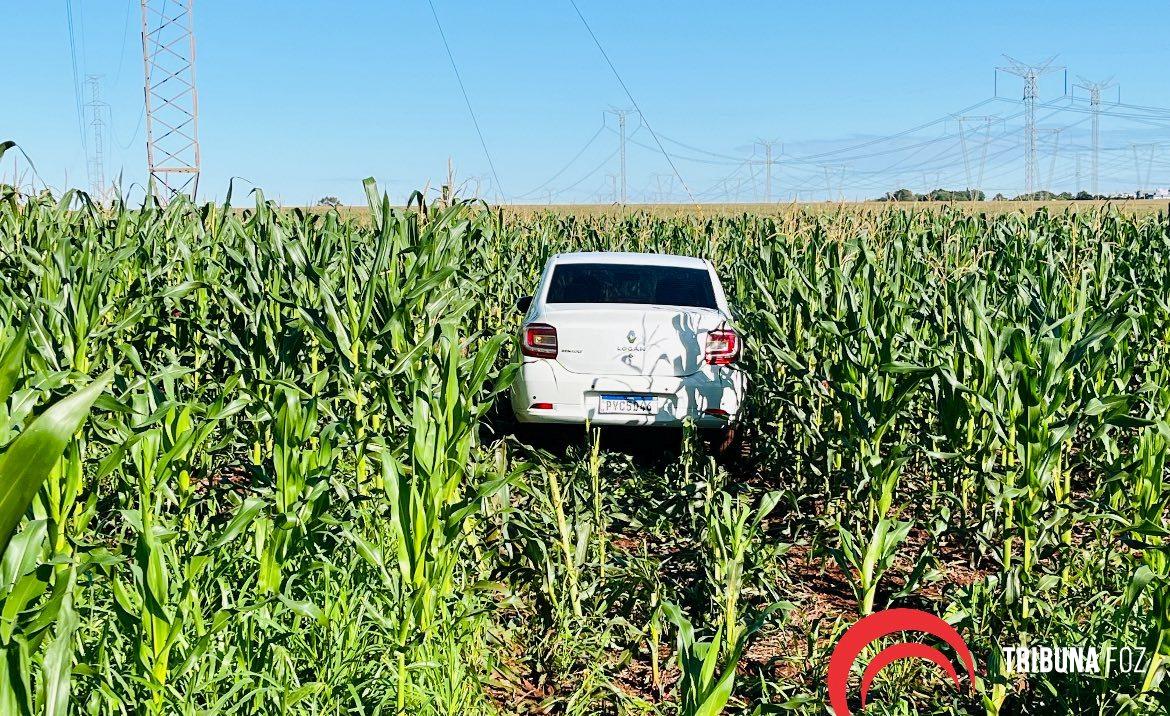 Veículo roubado é localizado na área rural após assalto com dois baleados na BR-277