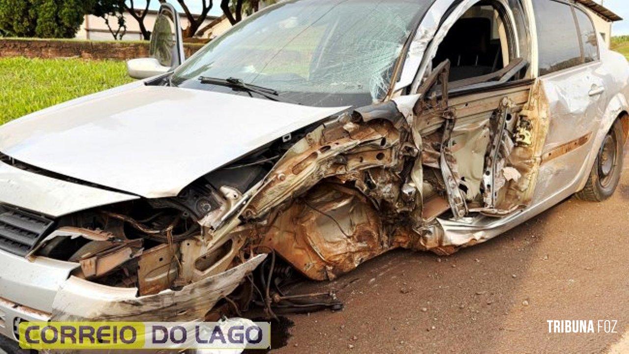 Acidente na PR-495 deixa dois feridos após colisão entre carro e caminhão em Santa Helena