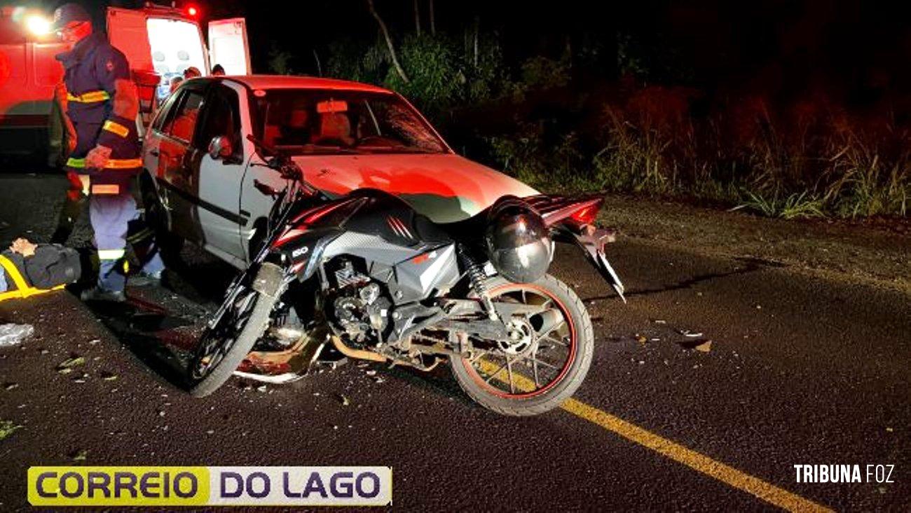 Colisão gravíssima entre carro e moto deixa feridos em Santa Helena
