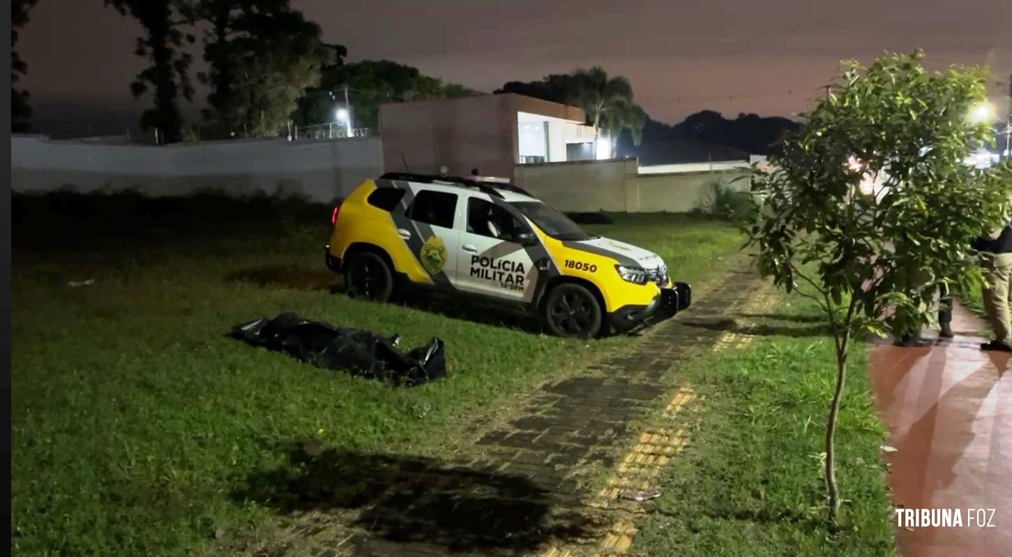 Homem é encontrado morto em via pública na Av. Felipe Wandscheer 