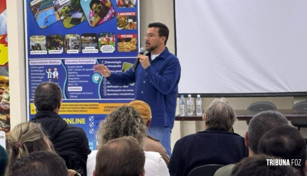 Mais um pré-candidato paraquedista caindo em Foz do Iguaçu