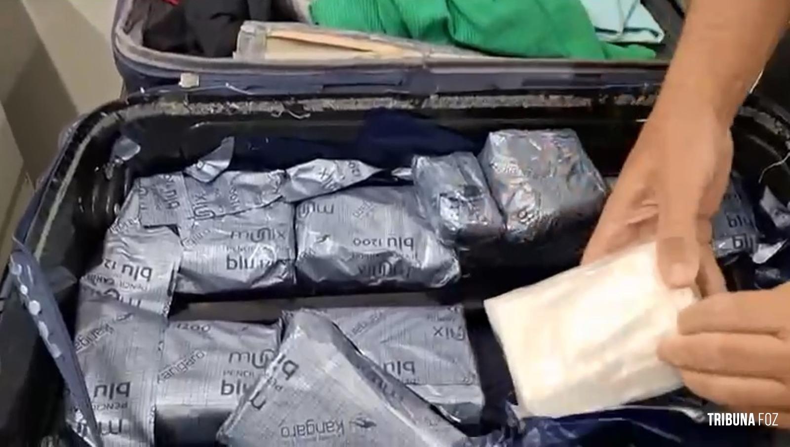 Passageira é presa no Aeroporto de Foz do Iguaçu com 4,3 Kg de cocaína