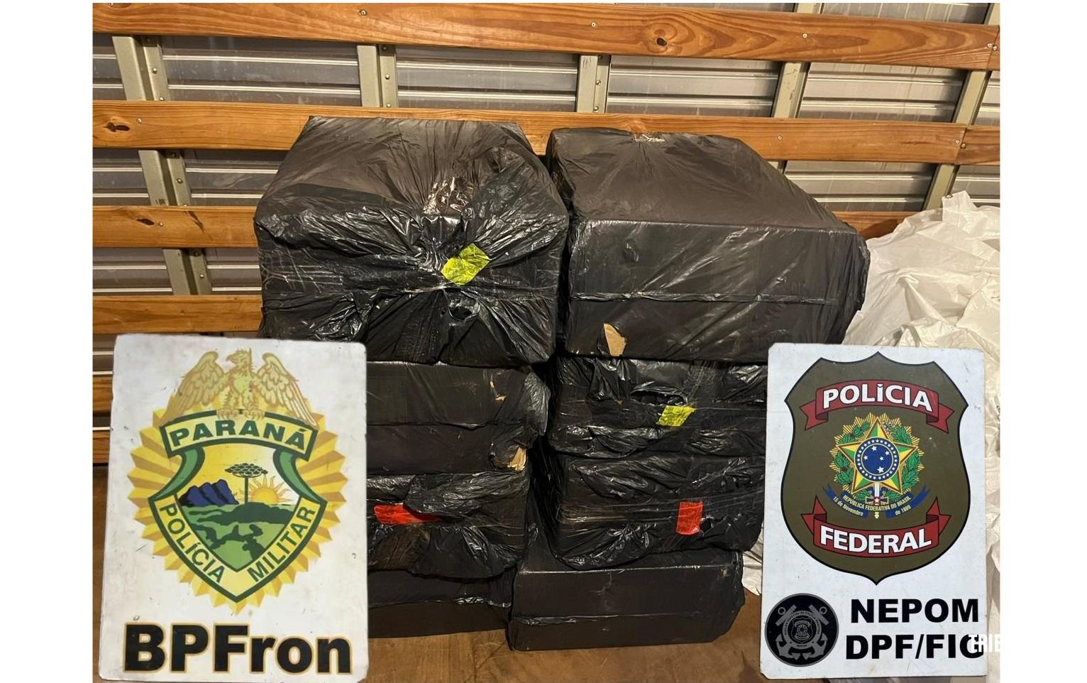 PF e PM apreendem 4 mil maços de cigarros contrabandeados em Foz do Iguaçu
