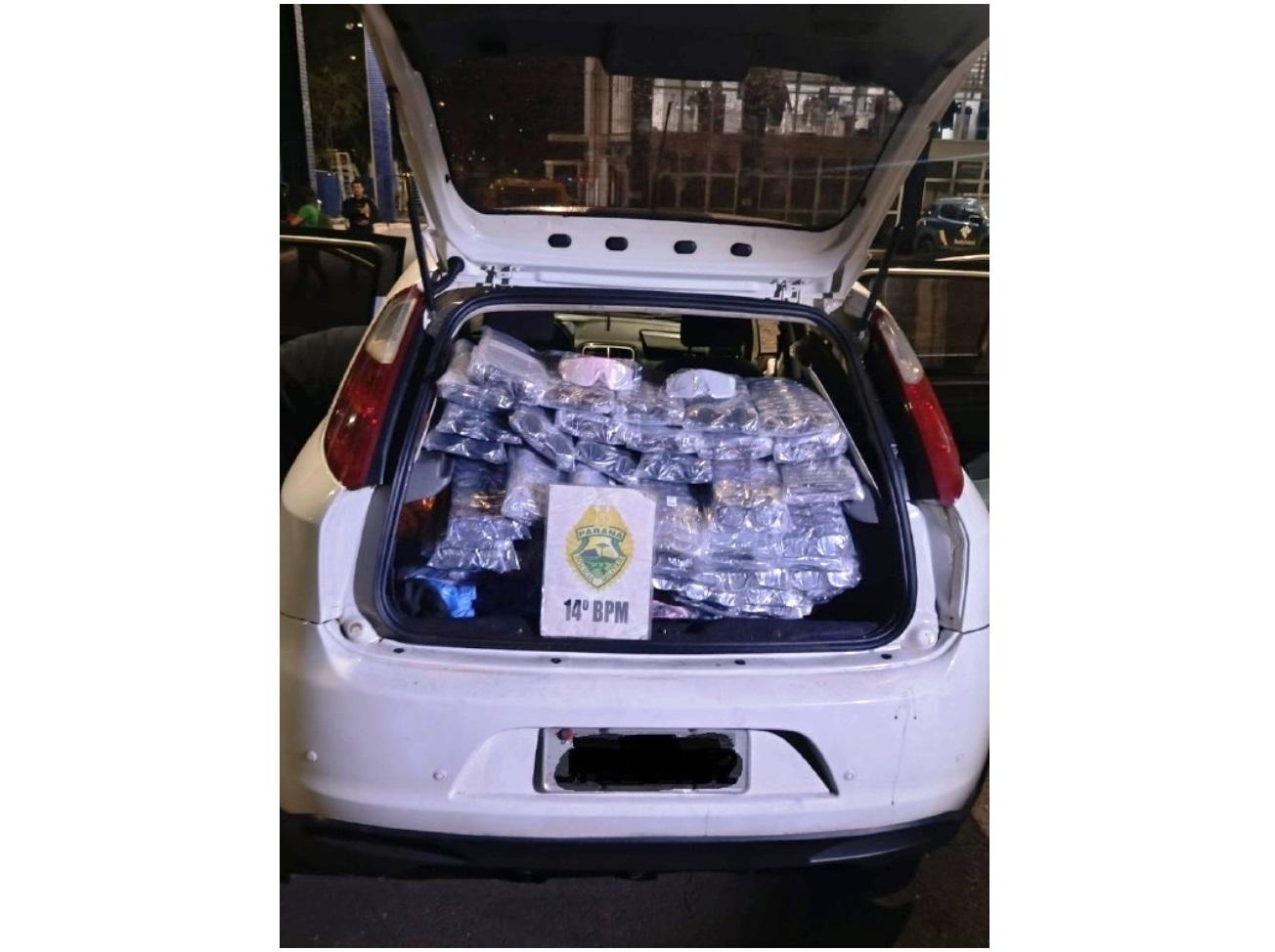 PM apreende mercadorias estrangeiras durante abordagem em Foz do Iguaçu