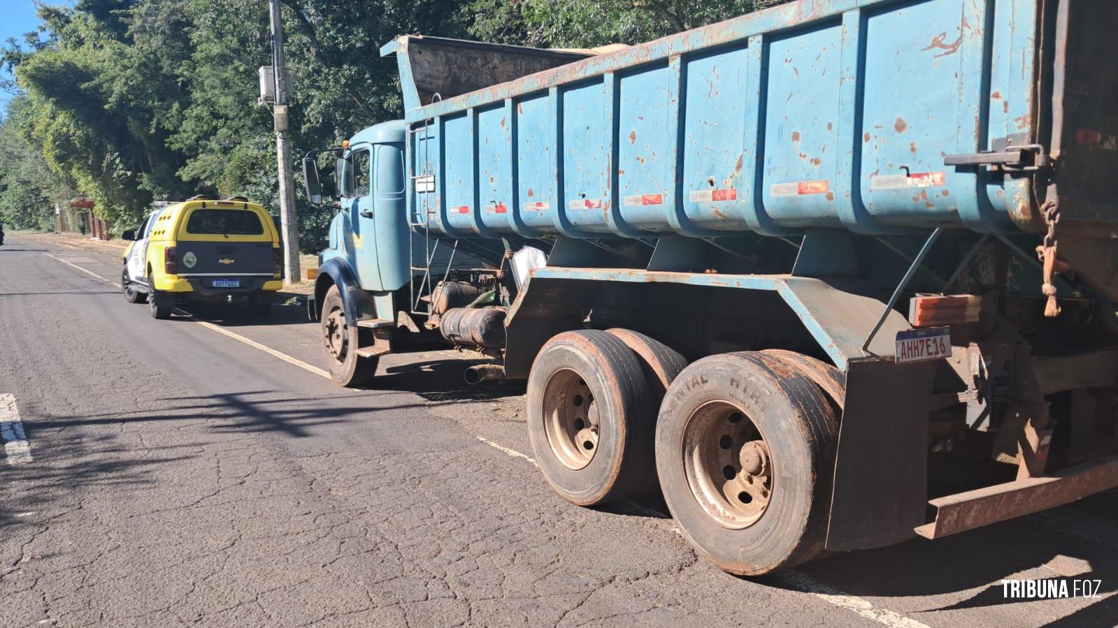 Polícia Militar recupera caminhão roubado no bairro Vila A em Foz do Iguaçu 