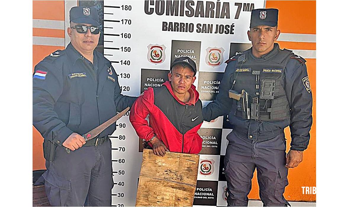 Policia prende homem que quebrou os vidros da casa de cambio para roubar em Ciudad Del Este