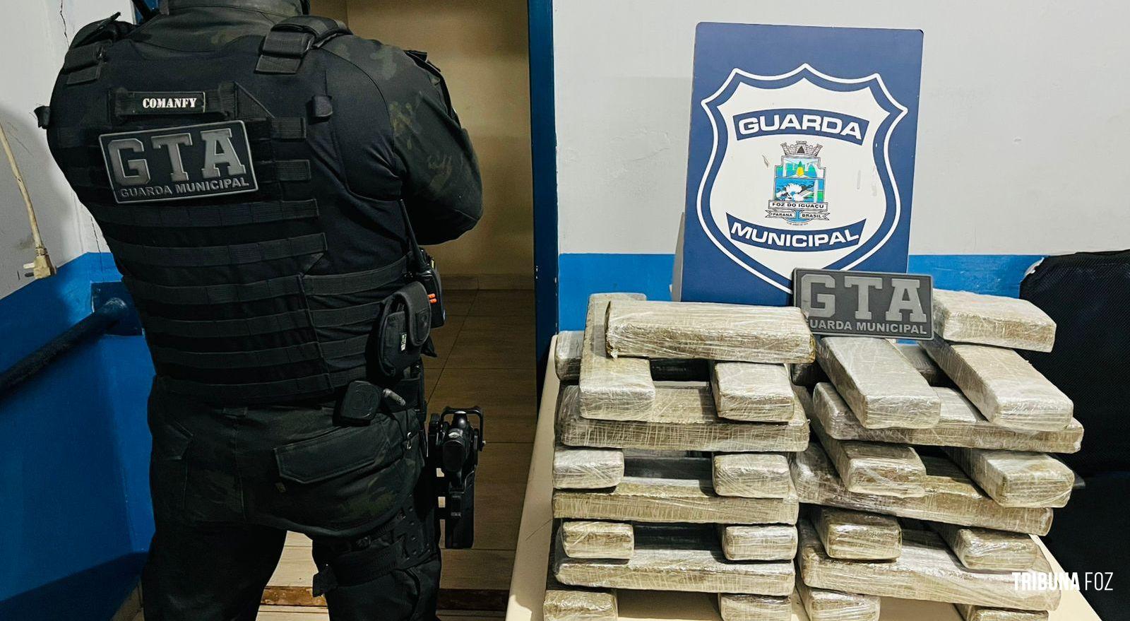 Filha enganou a própria mãe idosa que saia de Foz achando que levava mercadorias e acabou presa com drogas