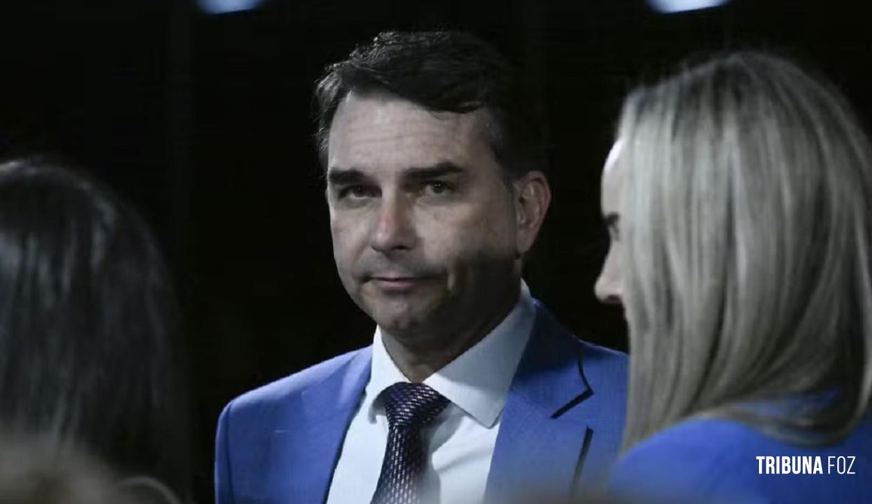 Flávio Bolsonaro perde apoio entre evangélicos, mulheres, jovens e no Sudeste, mostra Quaest