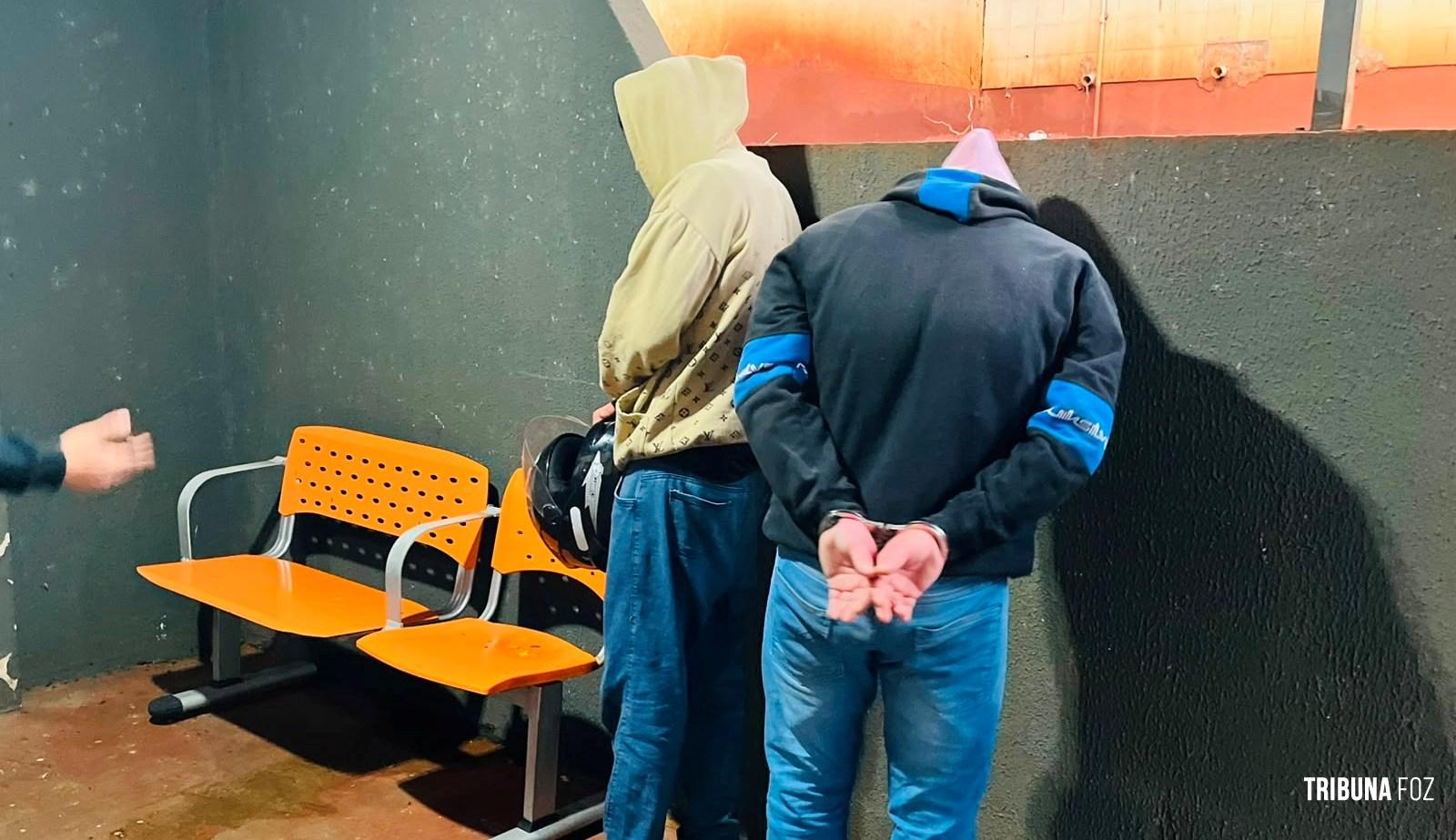 Núcleo de Inteligência da Policia Civil prende dois homens armados no Jardim América em Foz do Iguaçu