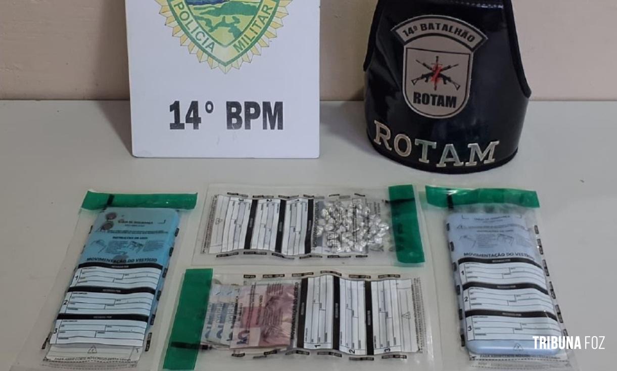 PM apreende dois adolescentes por tráfico de drogas em Medianeira