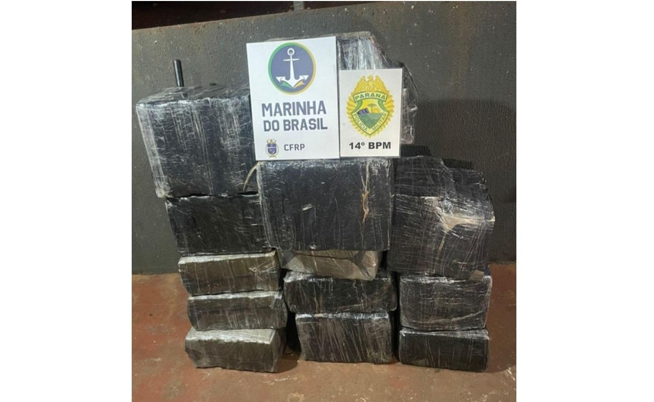 PM e Marinha do Brasil apreendem 450 quilos de maconha durante ação integrada em Foz do Iguaçu