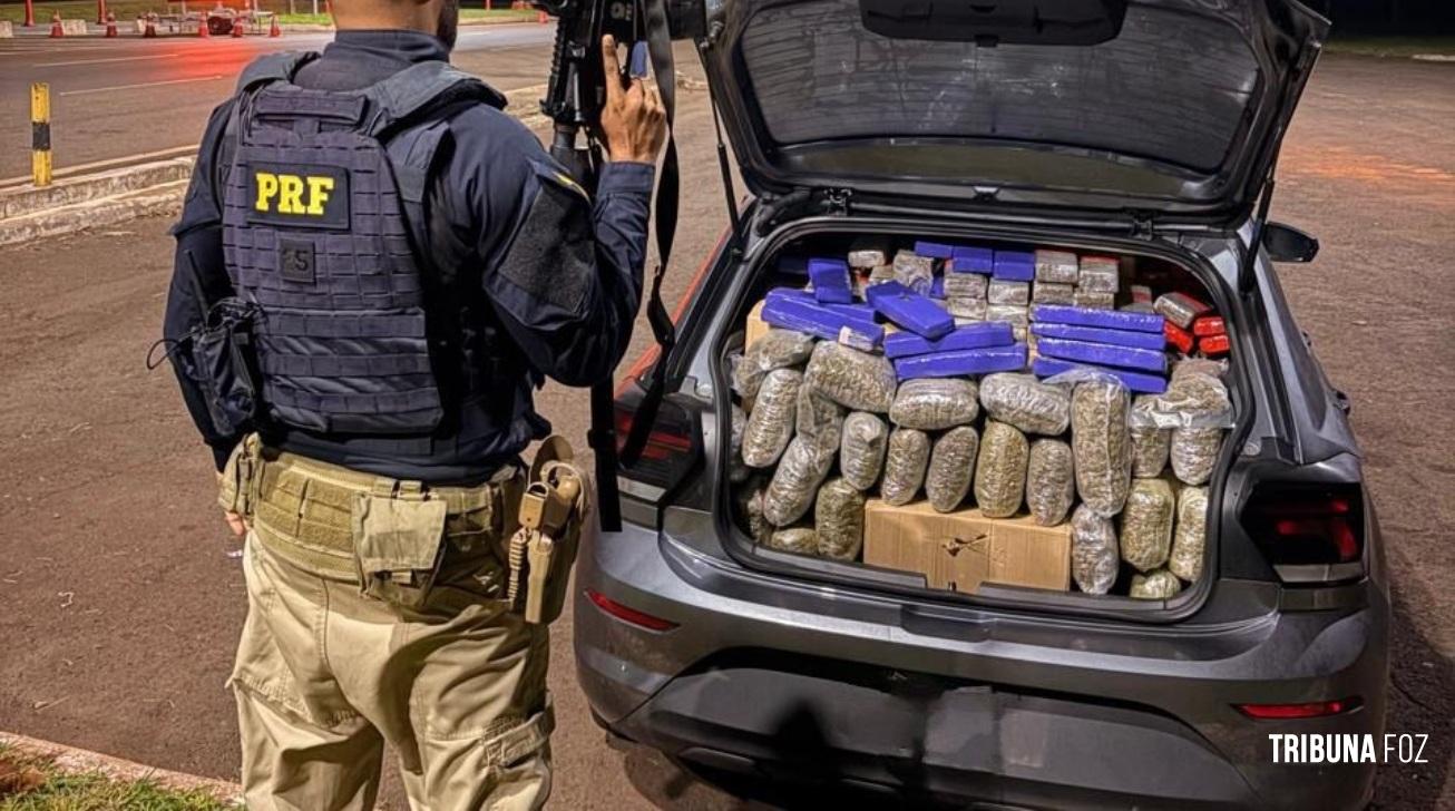 PRF apreende quase meia tonelada de maconha em veículo clonado após fuga na BR-277 em Santa Terezinha de Itaipu