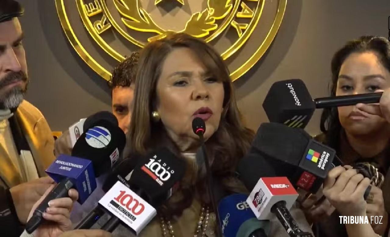 Autoridades diplomáticas do Paraguai pedem desculpas após novos ataques de senadora contra Mbappé