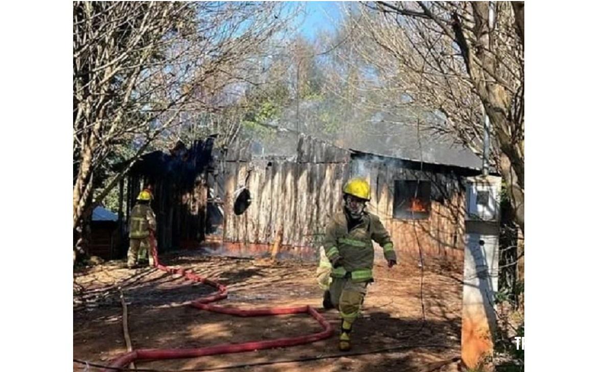 Incêndio em residência em Puerto Iguazú teria sido provocado pela filha da proprietária de maneira criminosa
