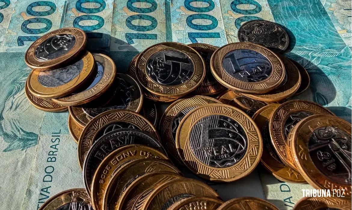 Inflação usada para corrigir salários acumula 4,33% em 12 meses