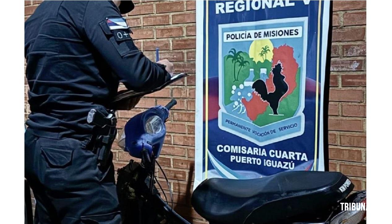 Motocicleta roubada é recuperada pela Policia de Misiones em Puerto Iguazú na Argentina
