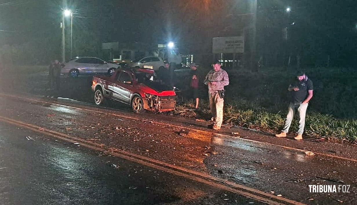Motorista fica gravemente ferido após colisão com caminhão no Paraguai