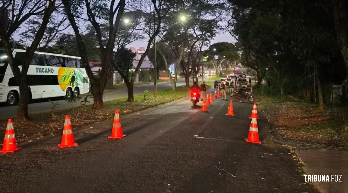 PM realiza Operação Lei Seca e intensifica fiscalização de trânsito na Av. Javier Koelbel em Foz do Iguaçu