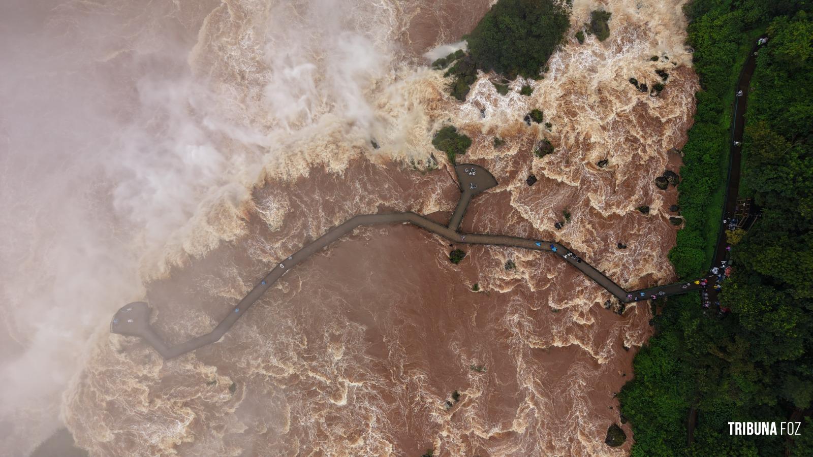 Vazão das Cataratas do Iguaçu chega a 6 milhões de litros d’água  por segundo 
