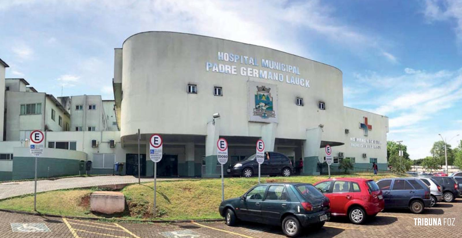 FUTURO DA SAÚDE EM DEBATE: Prefeitura descarta autarquia e promete valorização dos servidores