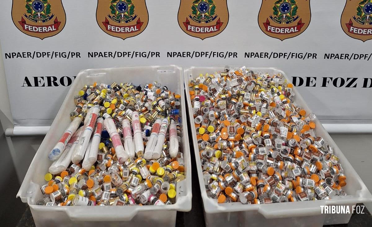 PF prende casal com medicamentos de importação proibida no Aeroporto de Foz do Iguaçu