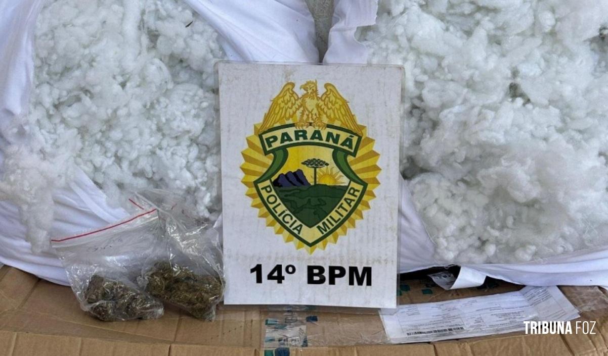 PM apreende maconha escondida em travesseiros em transportadora de Foz do Iguaçu