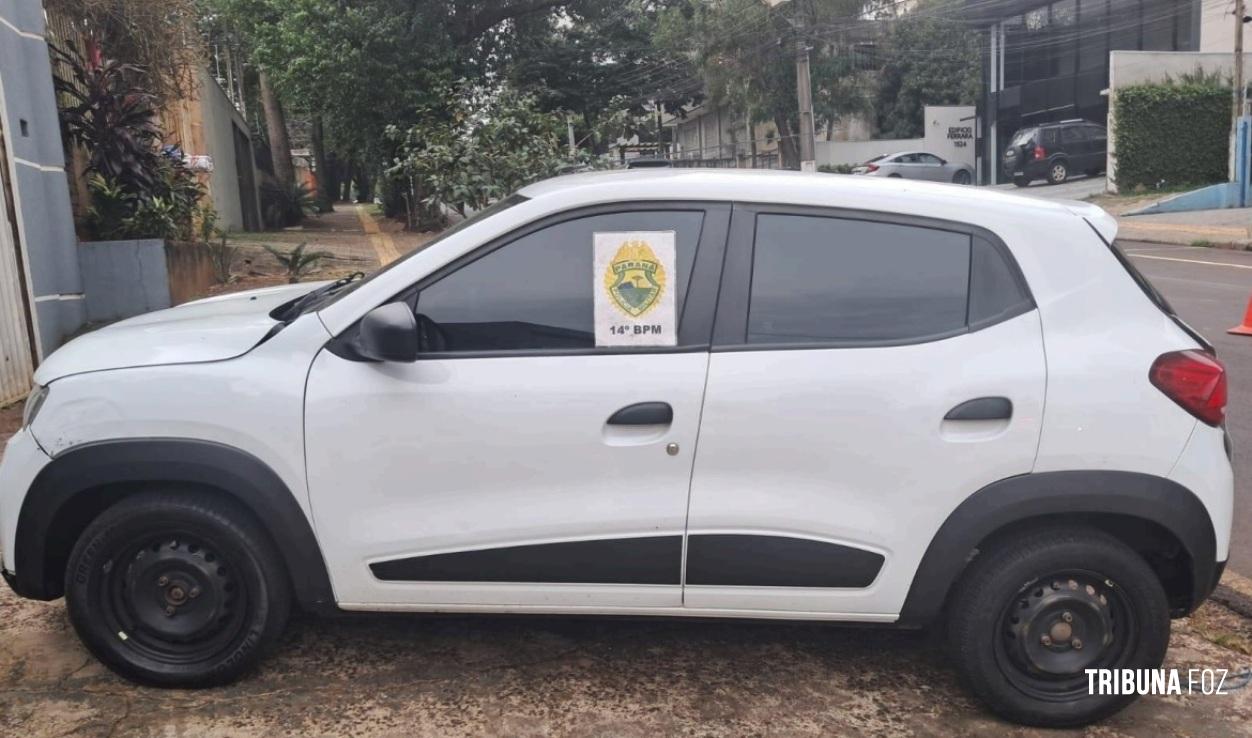 Polícia Militar prende mulher com veículo furtado em Foz do Iguaçu