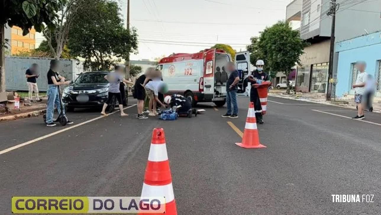 Acidente entre carro e patinete deixa mulher ferida no centro de Santa Helena