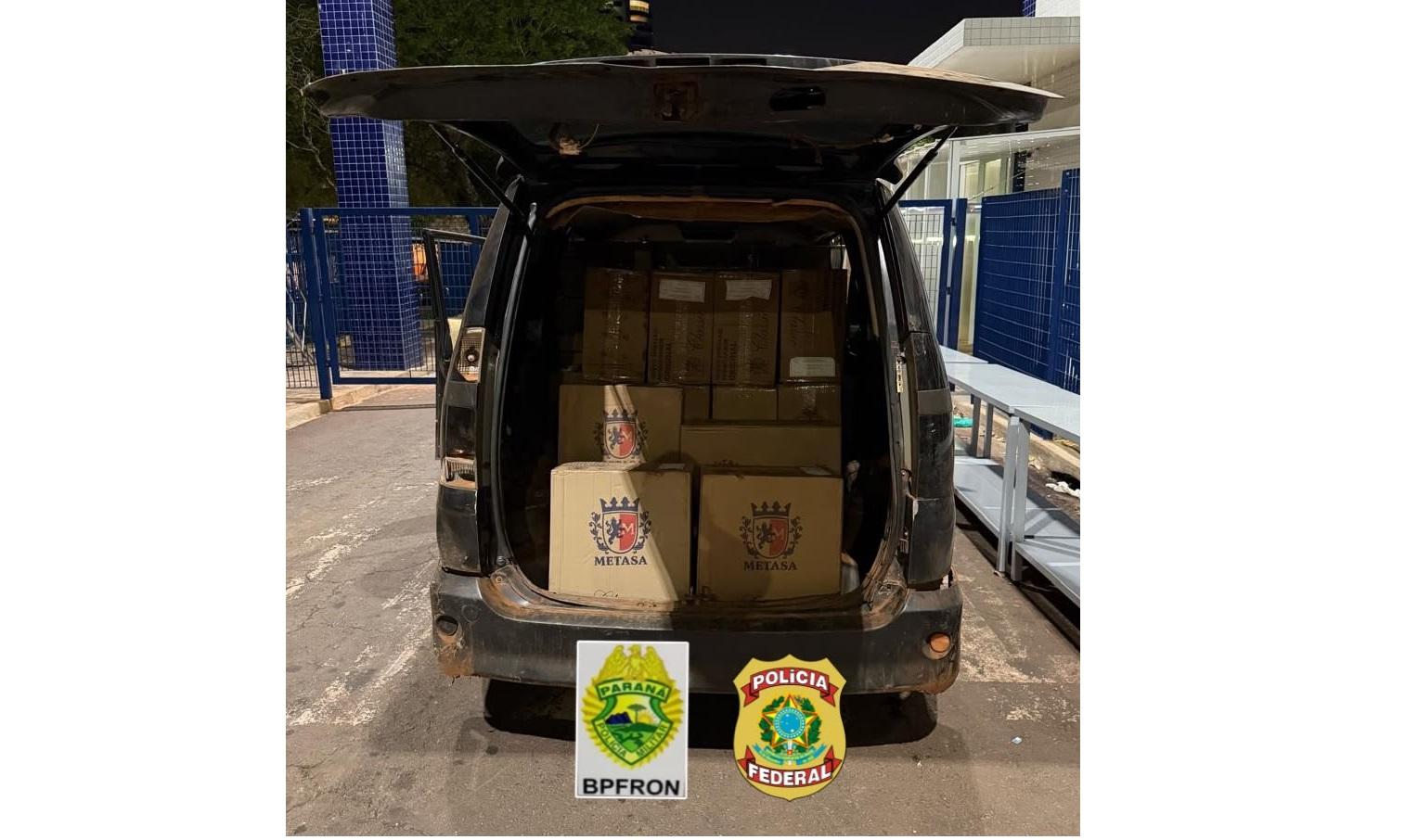BPFRON e PF apreendem 1.450 pacotes de cigarros contrabandeados em Foz do Iguaçu