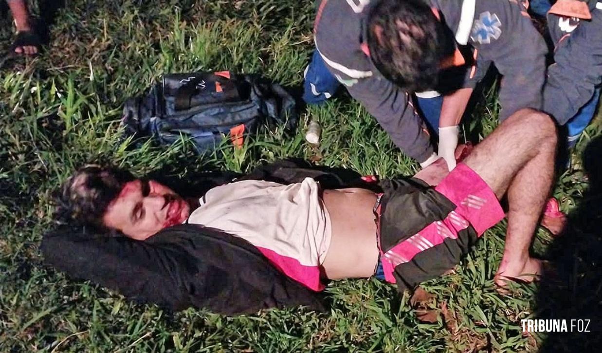 Motociclista corre risco de perder a perna após grave acidente de trânsito em Minga Guazú no Paraguai